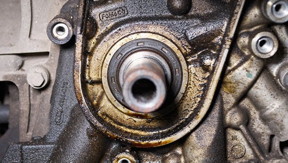 علت خرابی کاسه نمد گیربکس